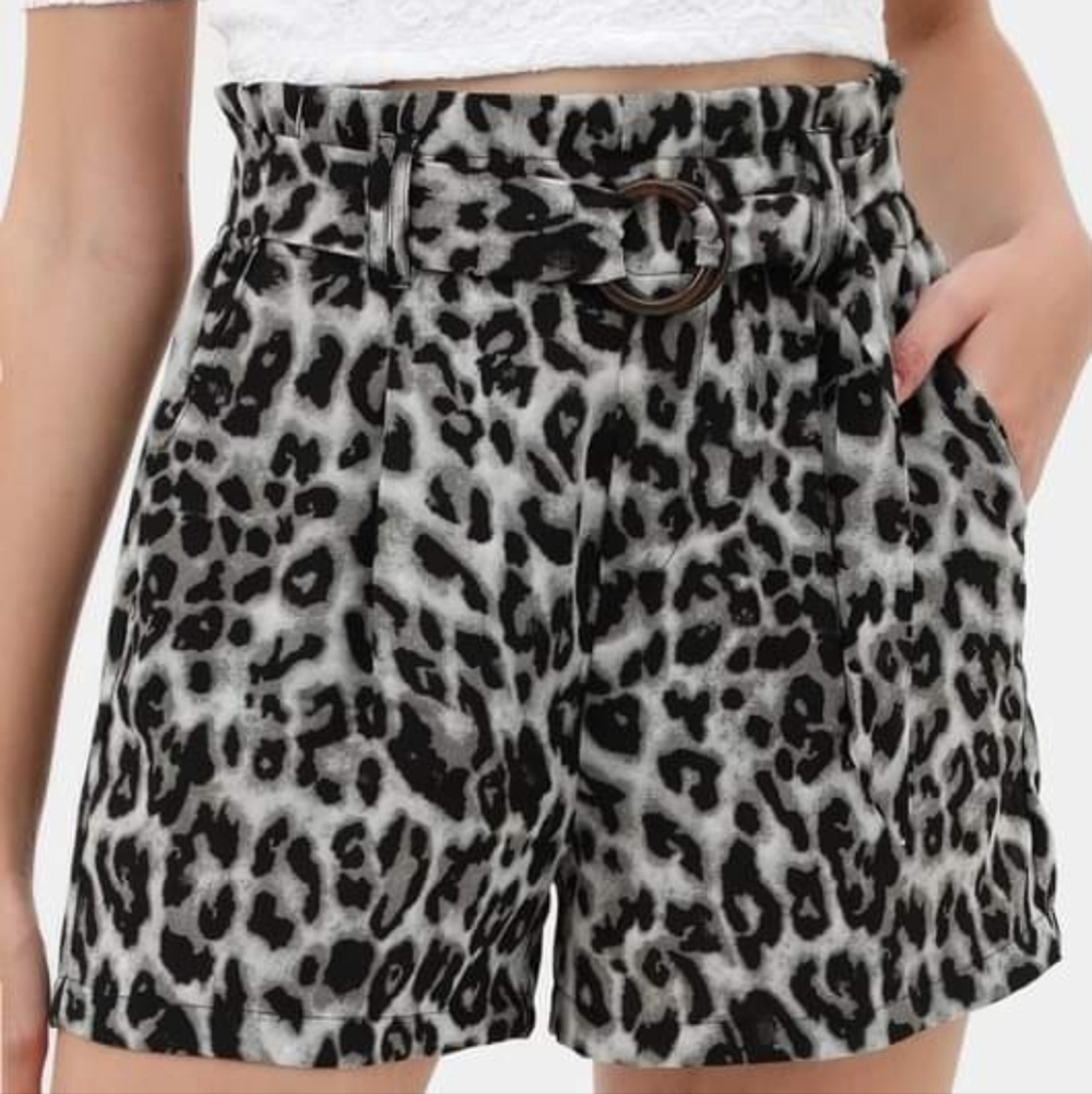 Boutique Animal Print High Rise Shorts Black‎ Multi Size S M L